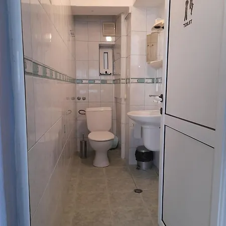 Botanika Hostel Warna