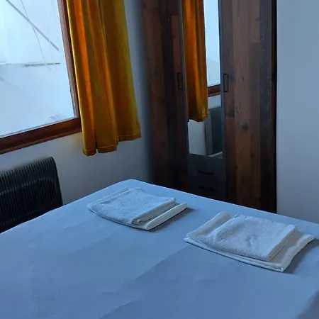 Botanika Hostel