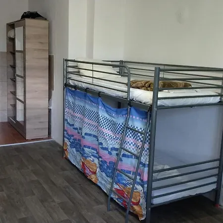 Hostel Botanika